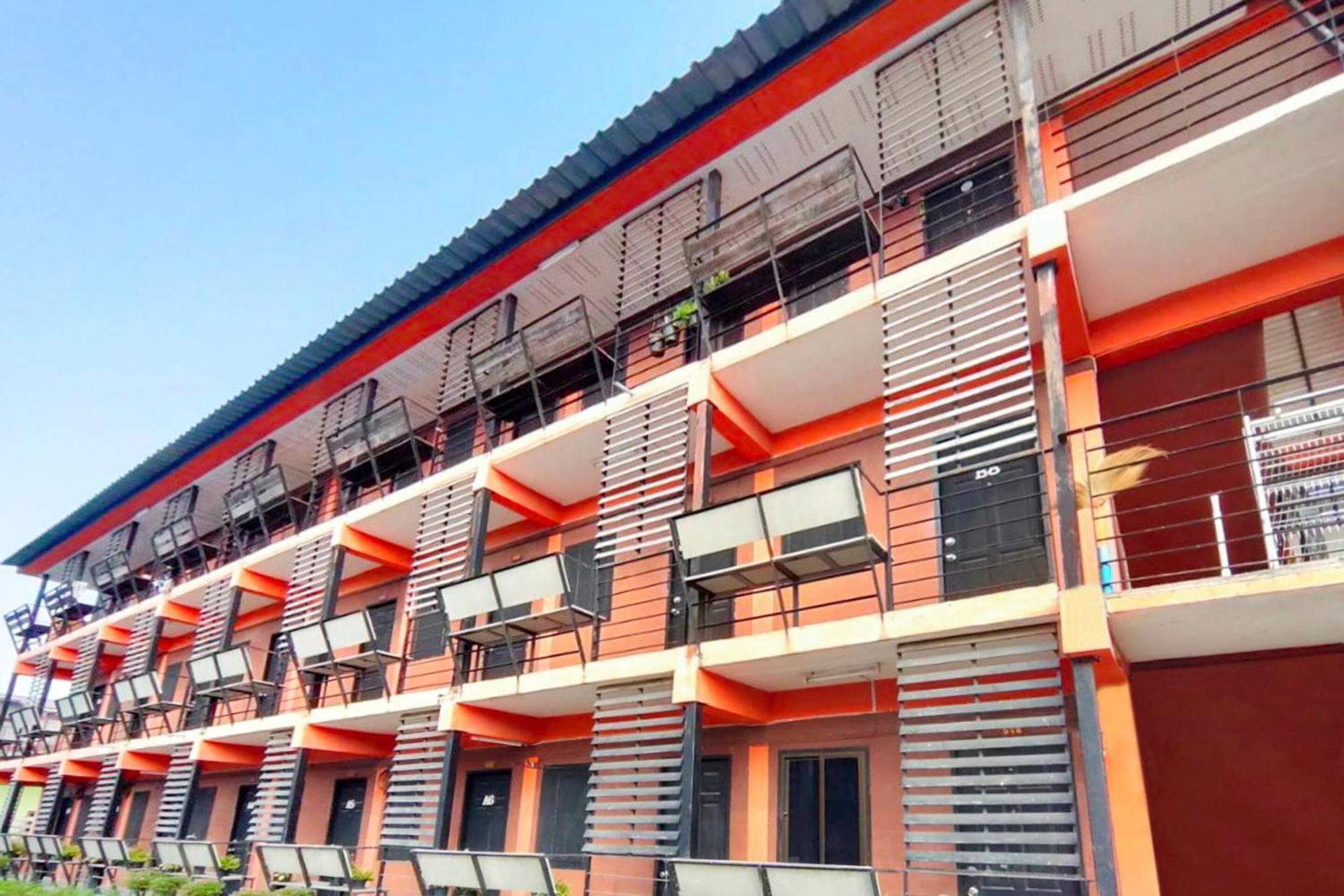Oyo 560 Chang Hostel Suvarnabhumi بانكوك المظهر الخارجي الصورة